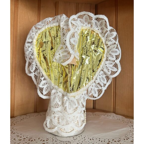 Handcrafted Straw Lace Angel Figurine Gold Trim Vintage Christmas Table Decor - Picture 5 of 6